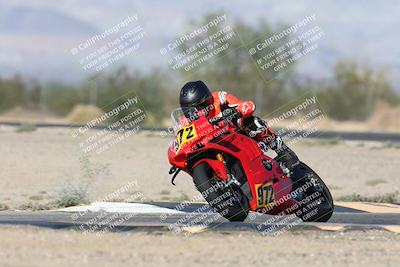 media/Nov-16-2025-Race Pace (Sun) [[8c5fa54630]]/Verified Riders/2-Turn 7 (945am)/